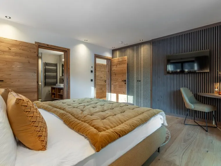 MASTERSCHLAFZIMMER