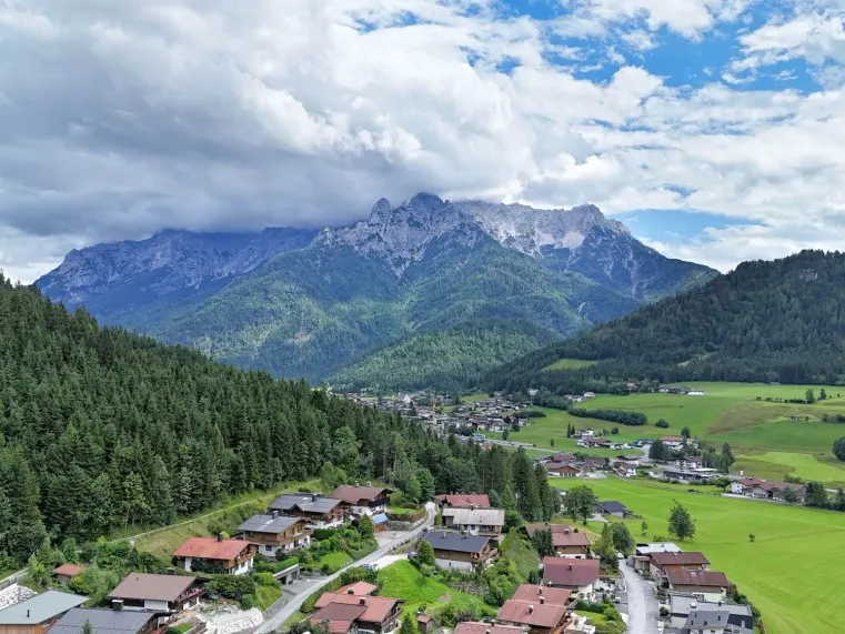 BLICK STEINBERGE