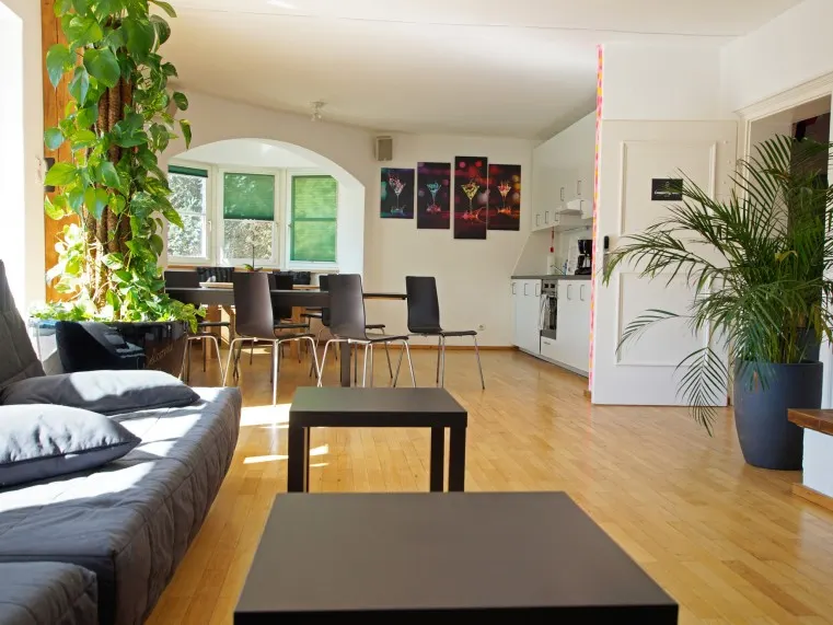 WOHNZIMMER