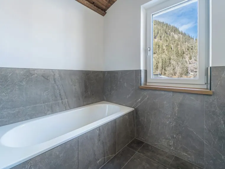 BADEWANNE
