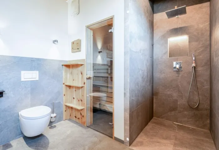 MASTERBADEZIMMER 2