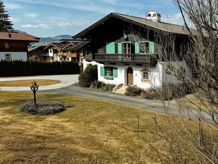 AUSSENANSICHT