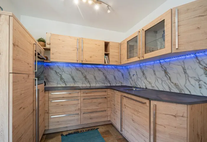 KÜCHE FERIENWOHNUNG