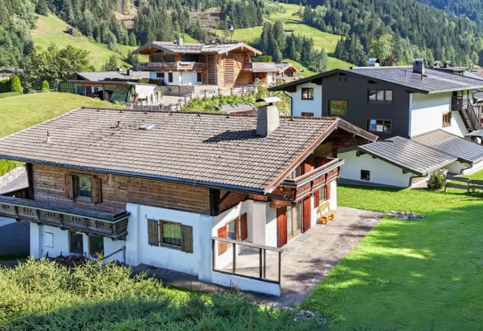 AUSSENANSICHT