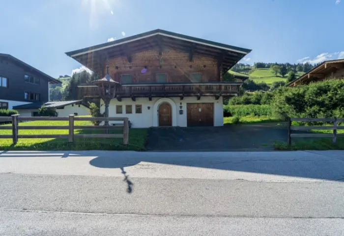 AUSSENANSACHT