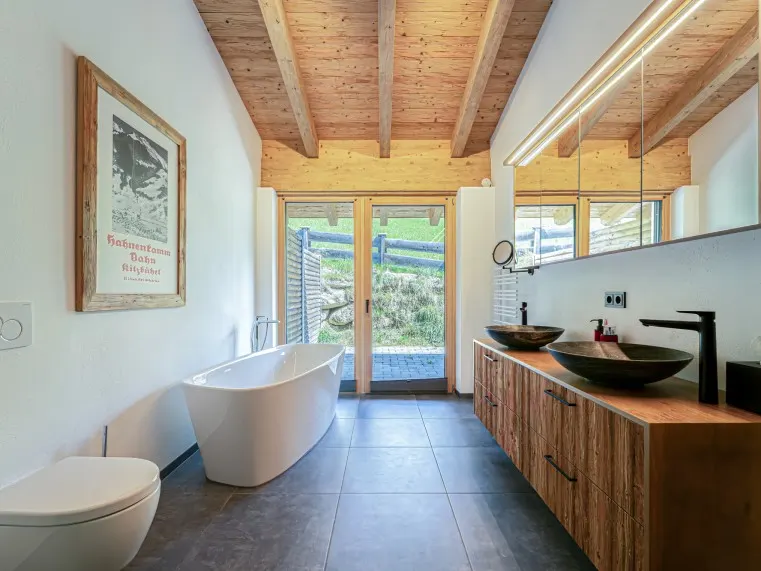 BADEWANNE