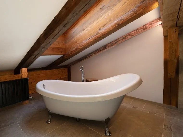 BADEWANNE