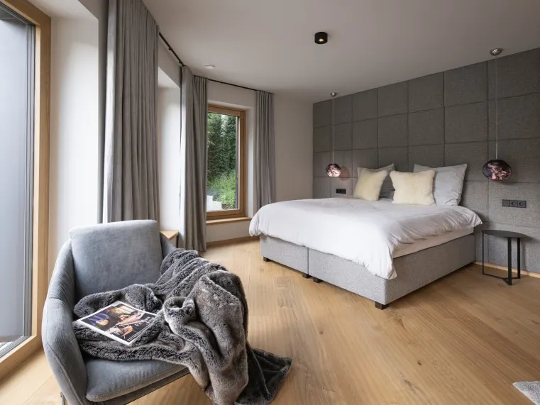 SCHLAFZIMMER 2